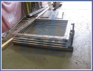 прямоугольные линзовые компенсаторы в Новокузнецке